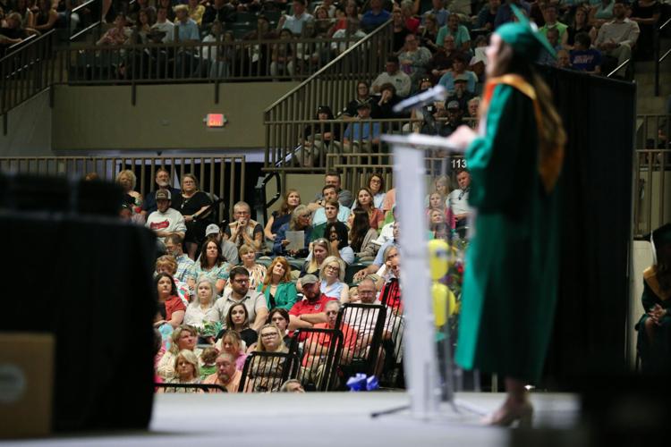 djr-2024-05-19-news-mhs-grad-hm