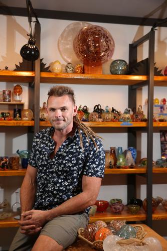 mm-20204-10-02-blown-glass-twp1