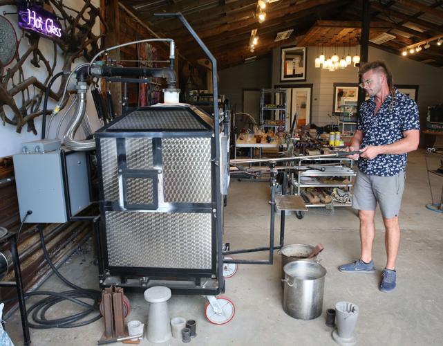 mm-20204-10-02-blown-glass-twp16