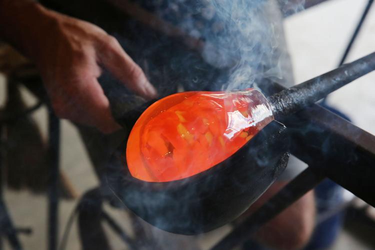 mm-20204-10-02-blown-glass-twp19